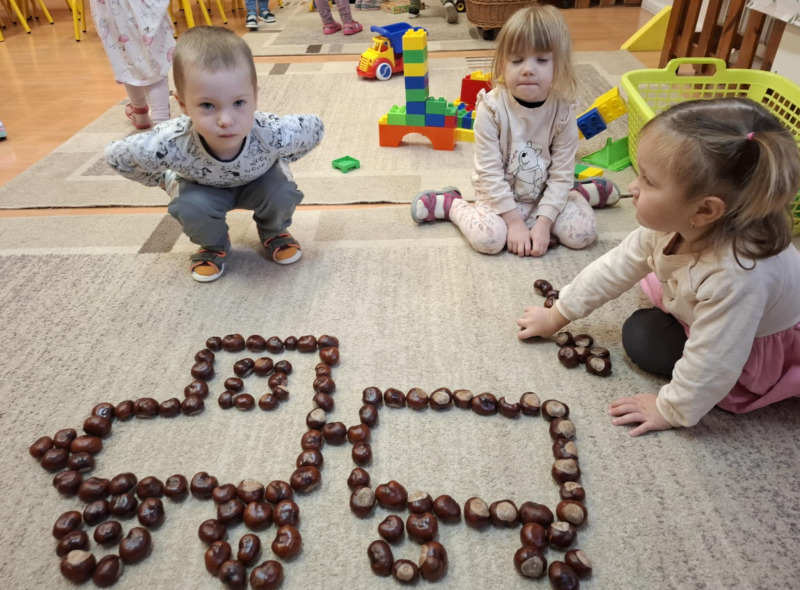 Október a Pitypangban