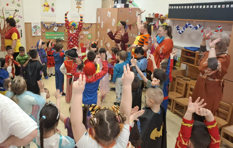 Bohókás február a Petőfi óvodában